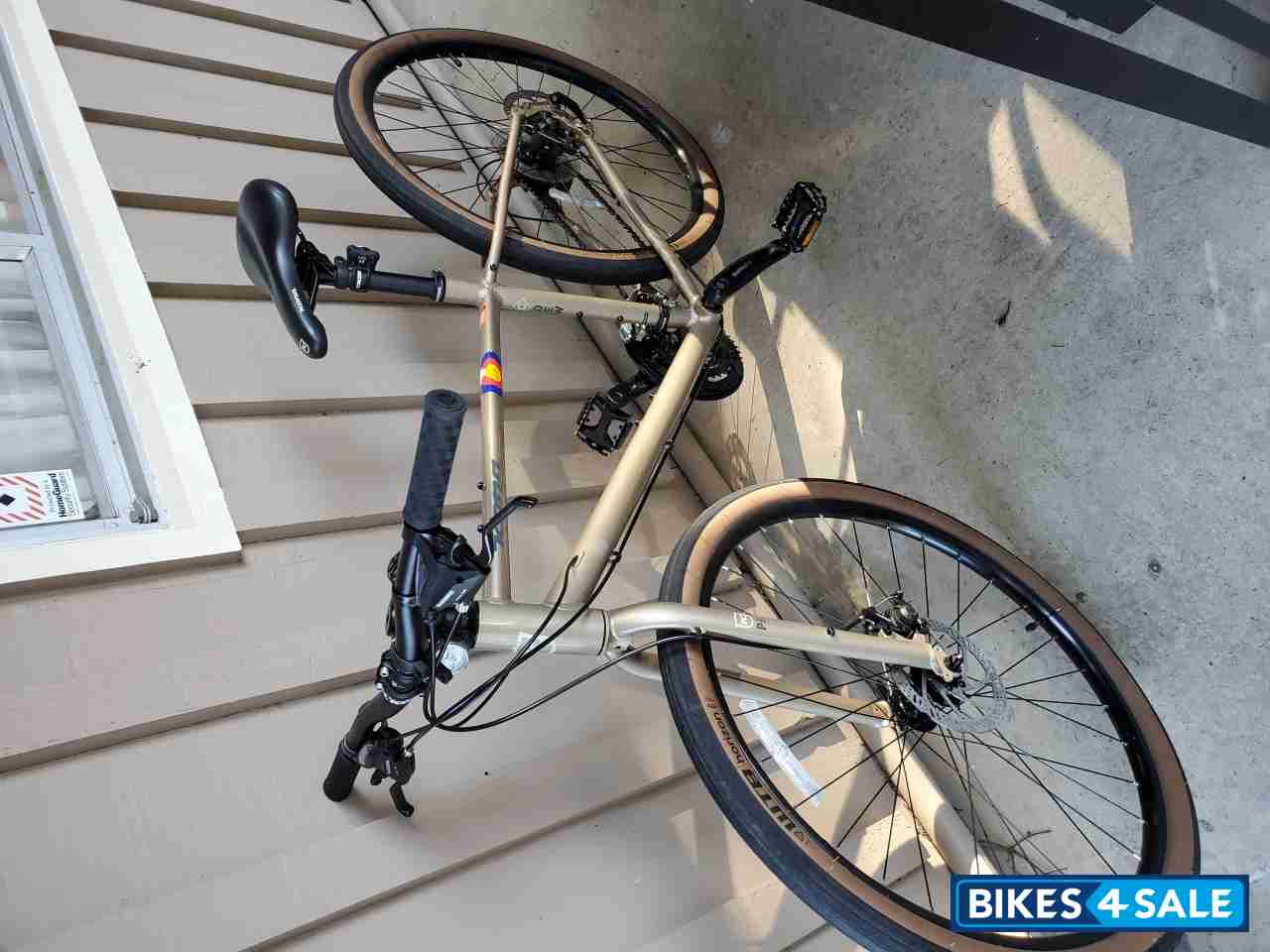 Silver / Grey Kona Dew Hybrid