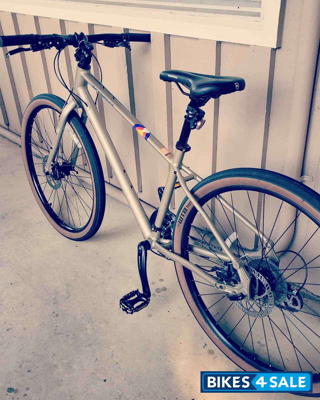 Silver / Grey Kona Dew Hybrid