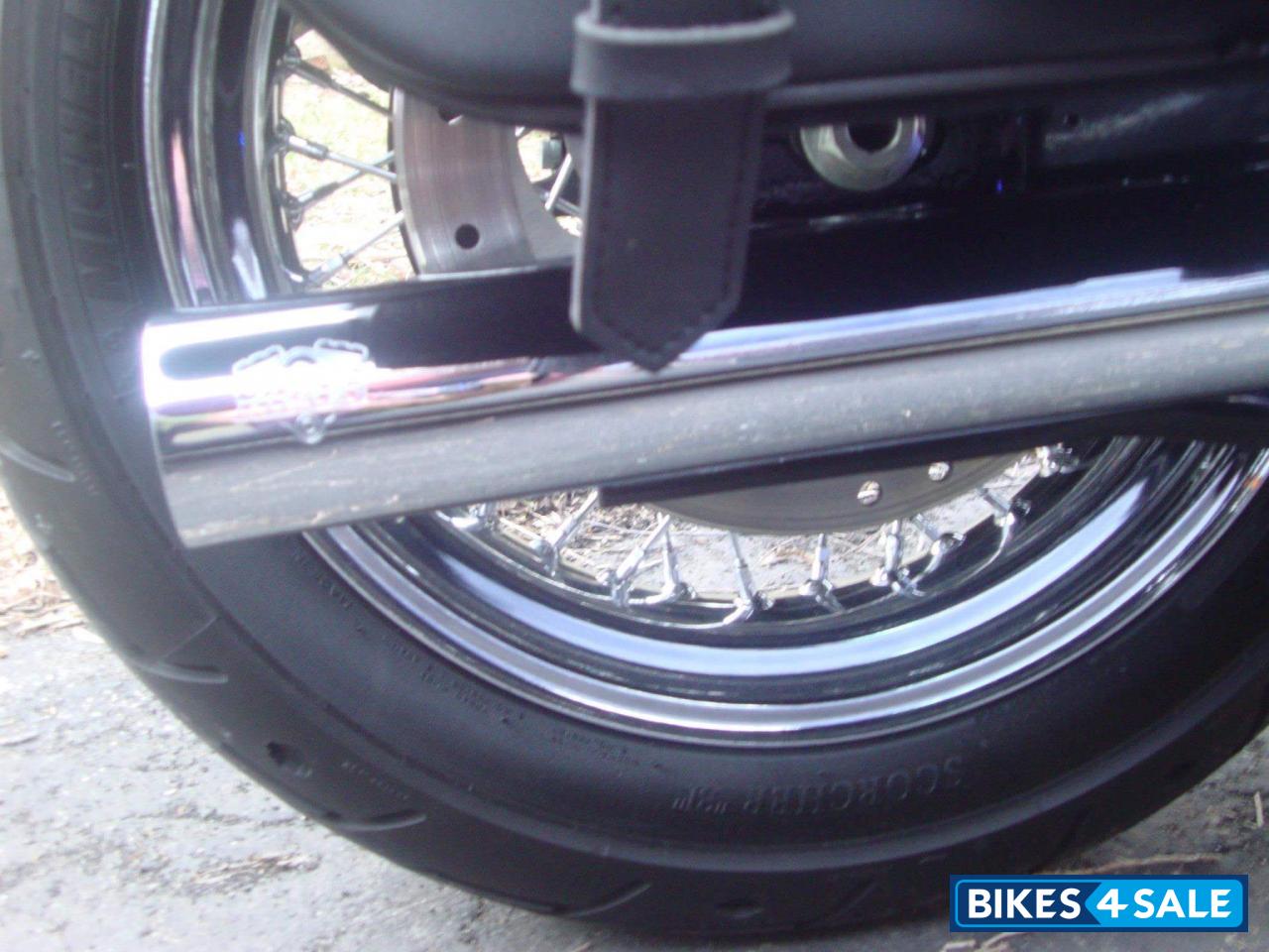 Vivid Black Harley Davidson Superglide FXDC