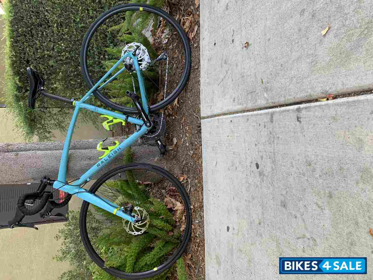 Teal Raleigh Revere2