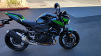 Green/black Kawasaki Z400