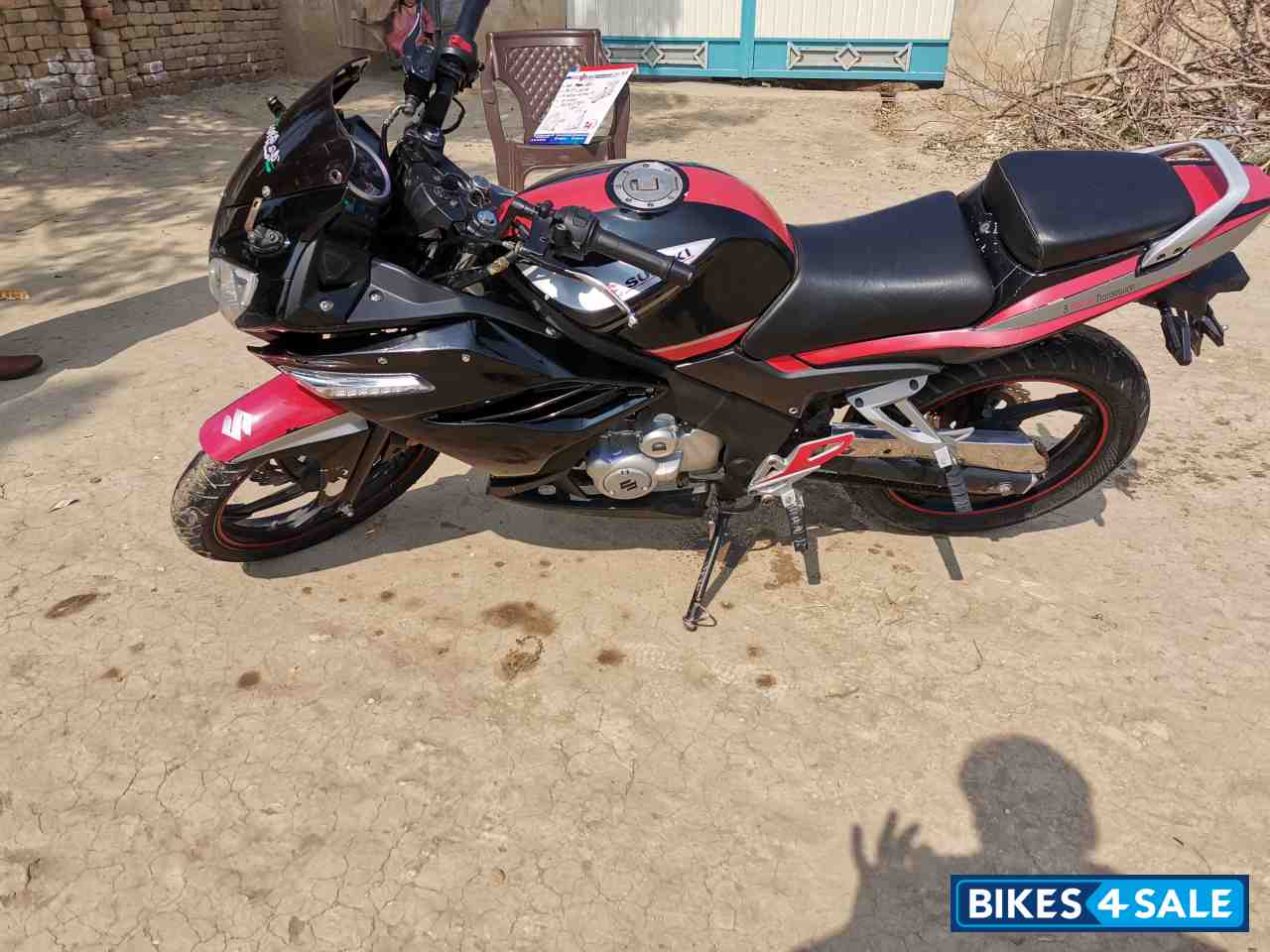 Black Suzuki Super Power