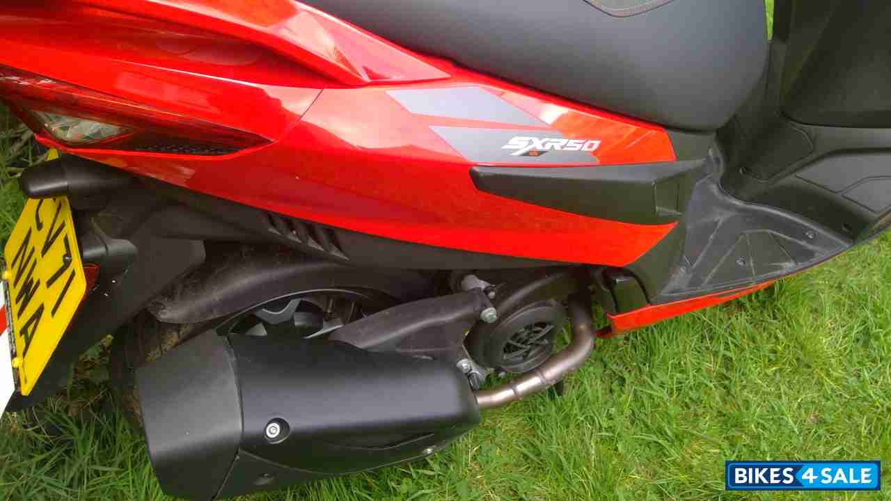 Red Aprilia SXR50 Red Aprilia SXR50