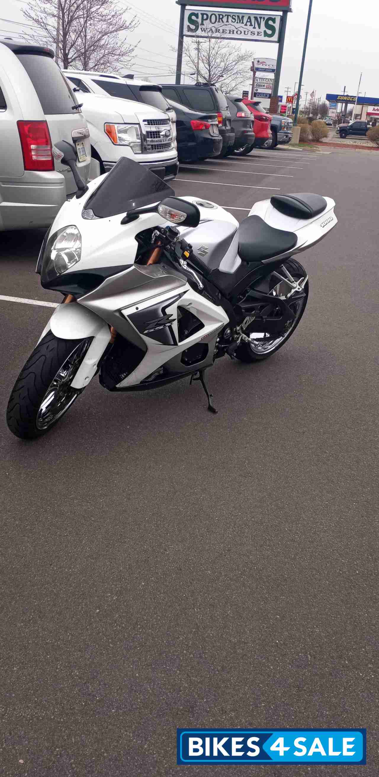 Suzuki GSX R 1000