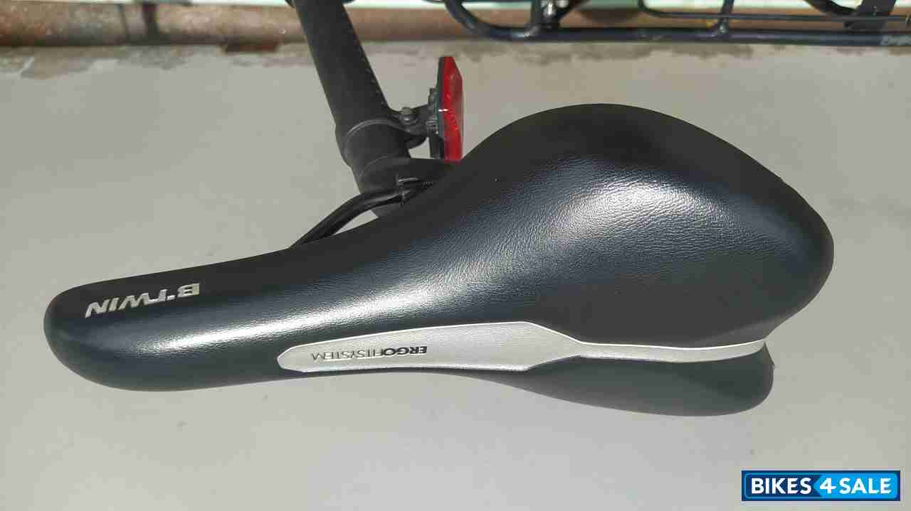 Grey, Red Decathlon Riverside 500