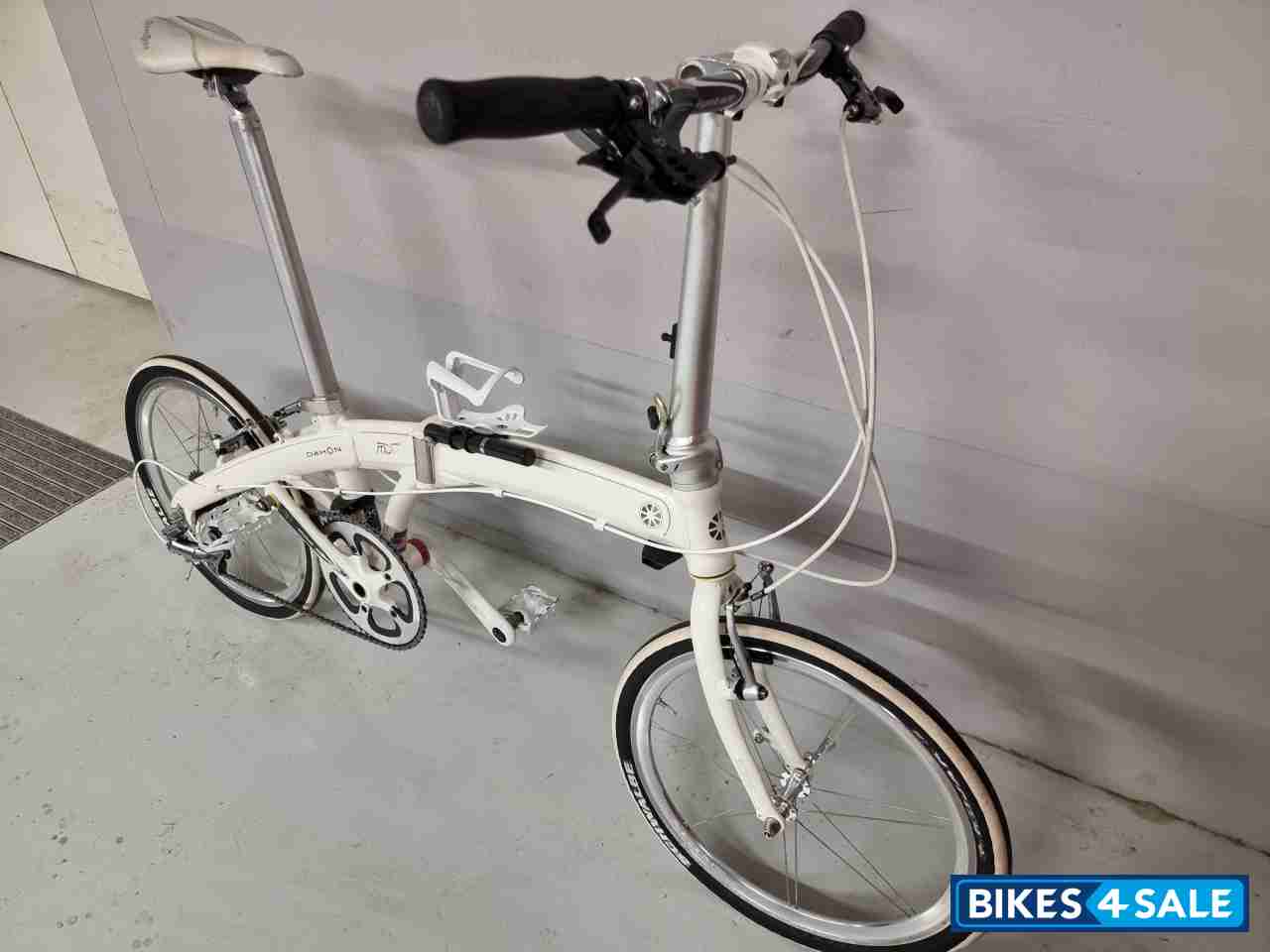 Dahon 25TH ANNIVERSARY MU XX V 10-SPEED