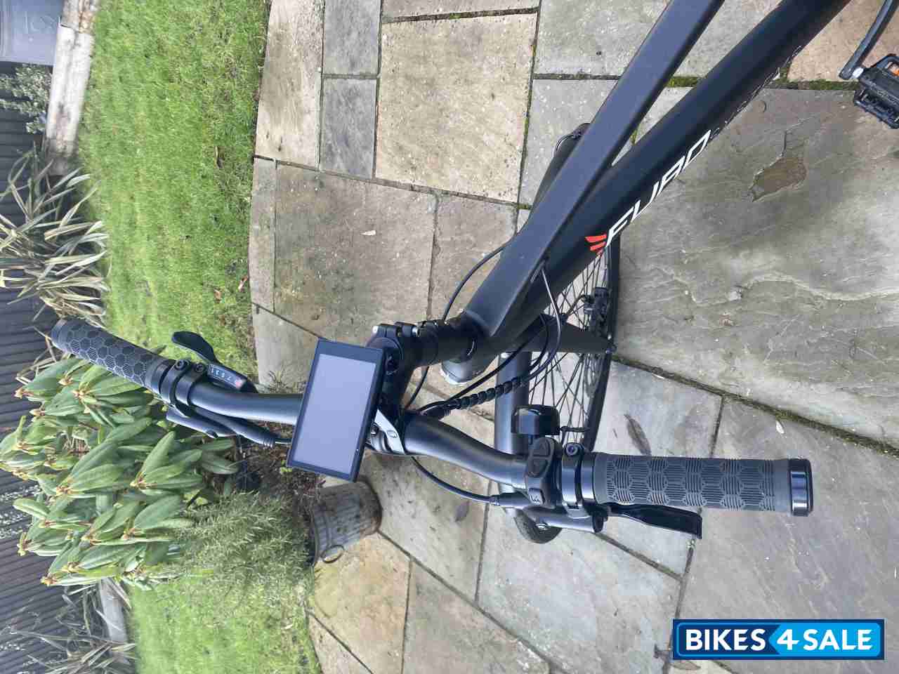 Black Furo Aventa max