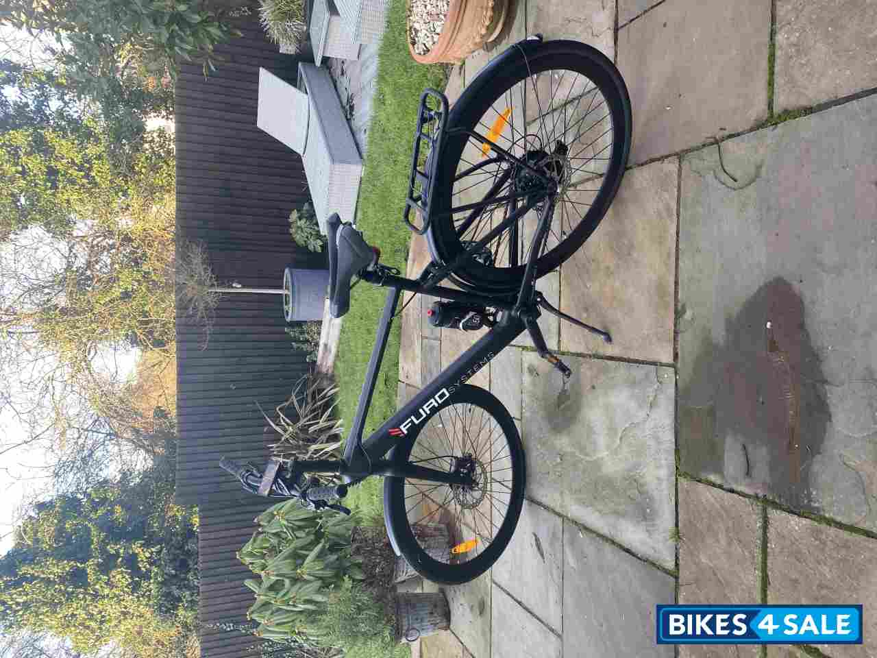 Black Furo Aventa max