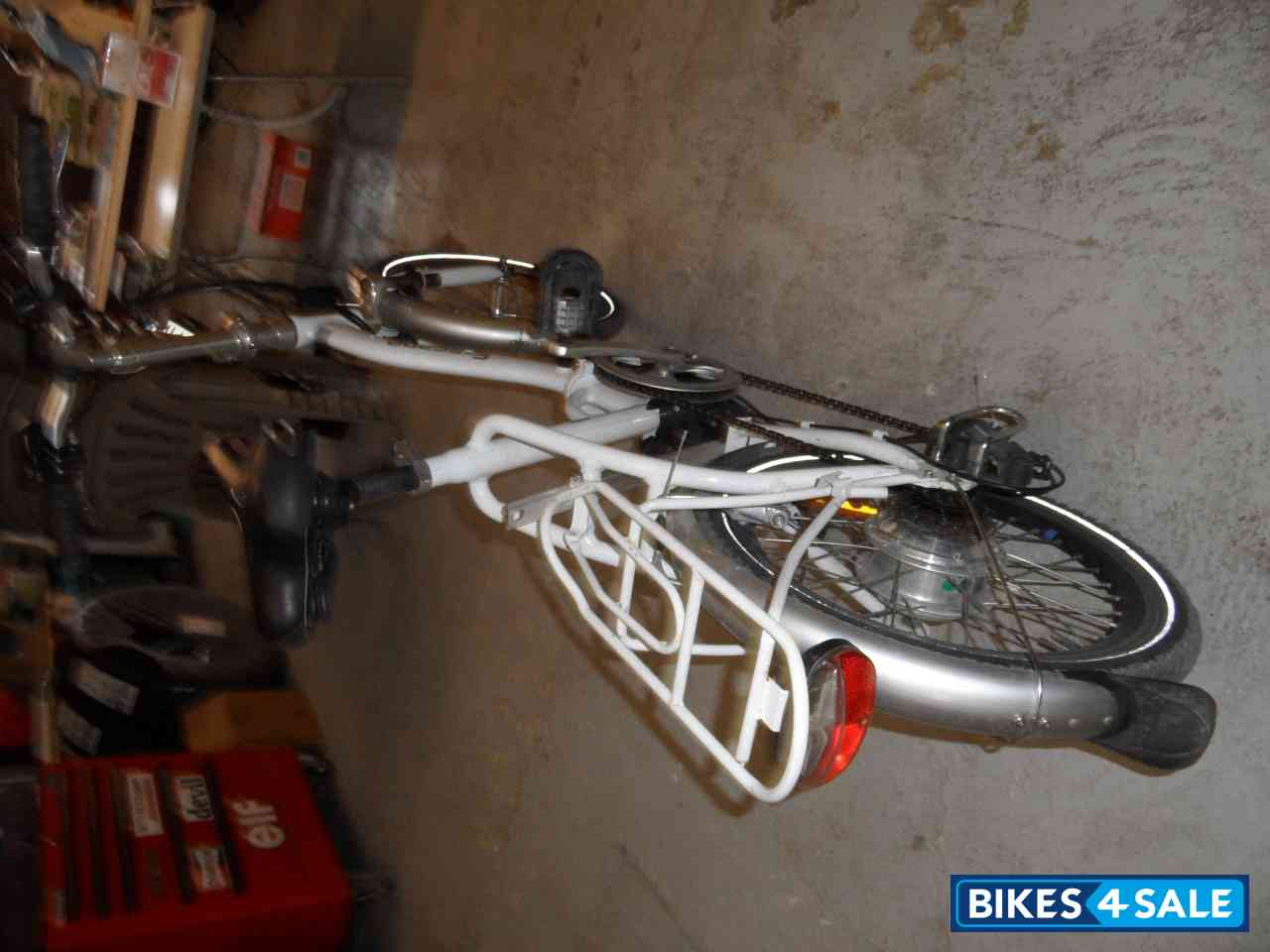 Blanc ESCAPE MINI/PLIANT