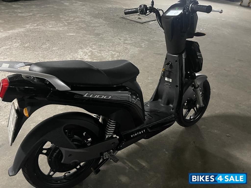 Black Vinfast Ludo Black Vinfast Ludo