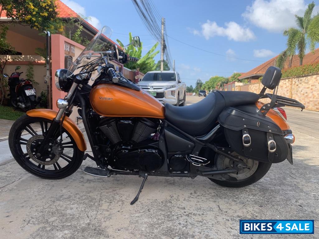 Kawasaki Vulcan 900 Custom