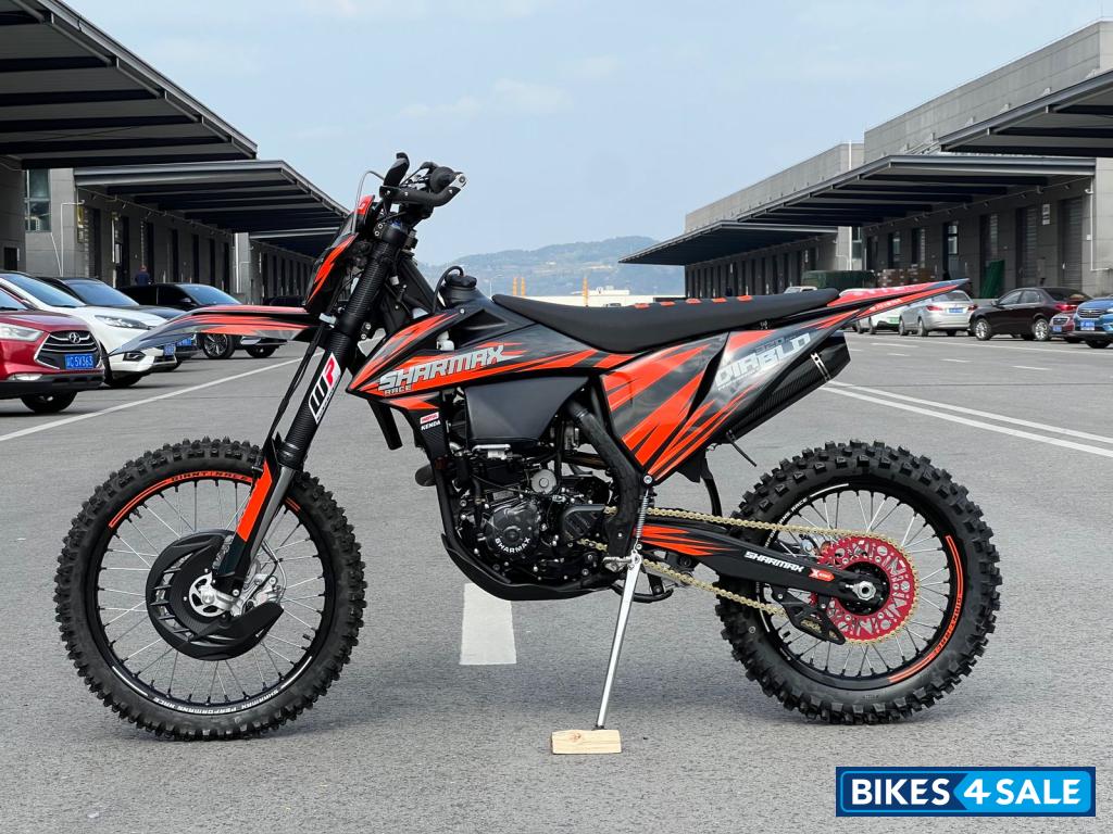 SHARMAX MOTORCYCLE Sharmax Diablo 320 2t