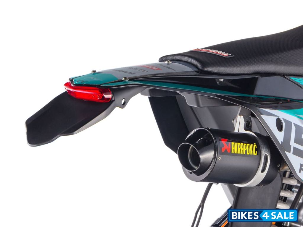 SHARMAX MOTORCYCLE SHARMAX PowerMax 190