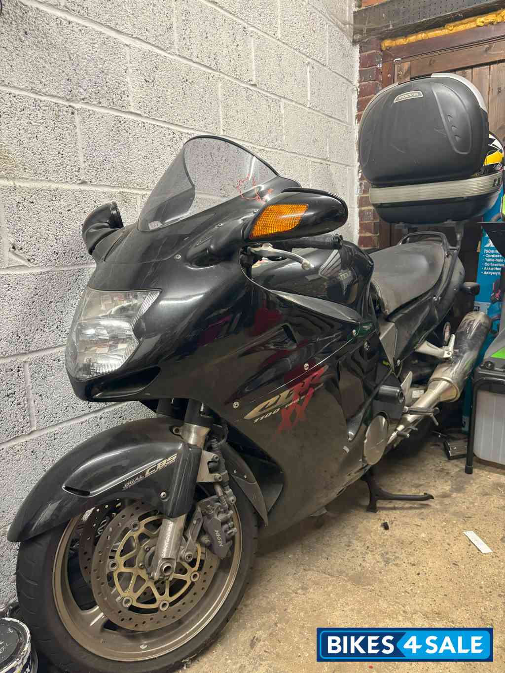 Black Honda CBRXX Superblackbird