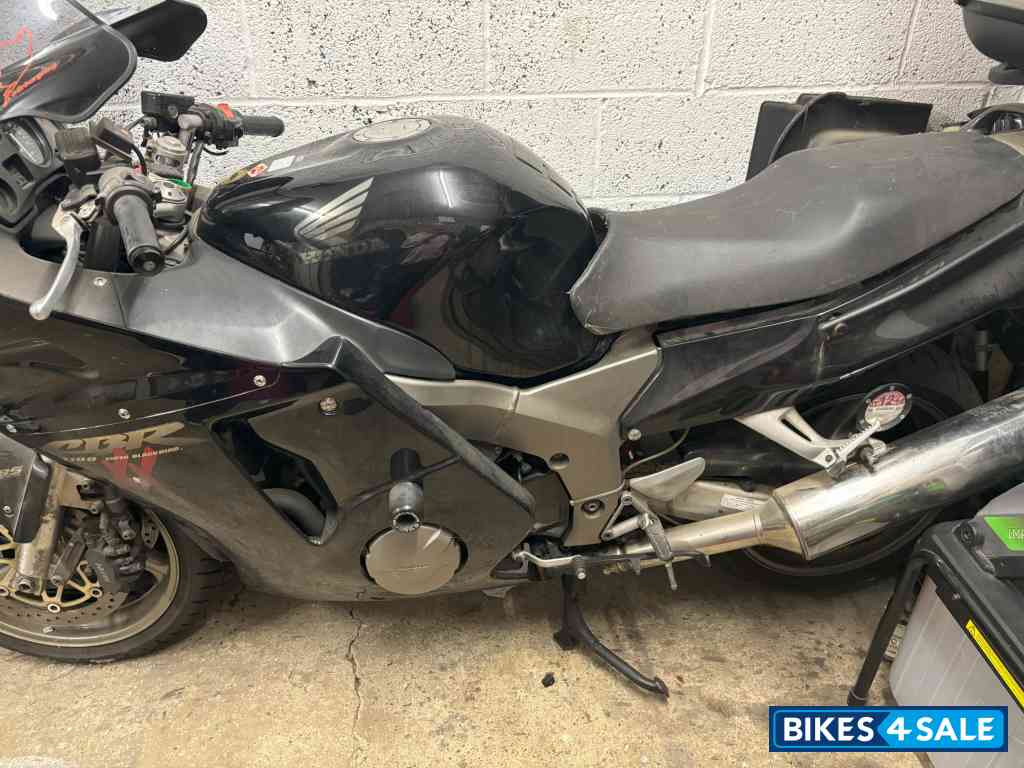 Black Honda CBRXX Superblackbird