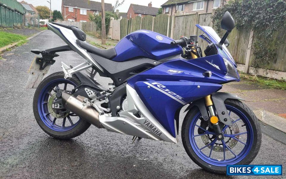 Yamaha YZF R125 ABS