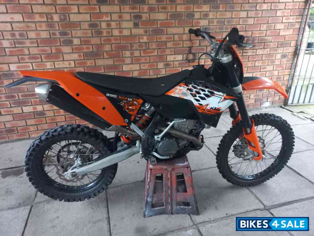 KTM 250 XCFW