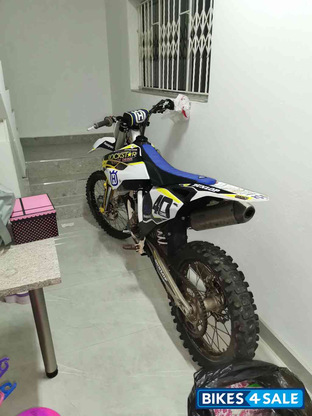 White Yellow Black Husqvarna 2015