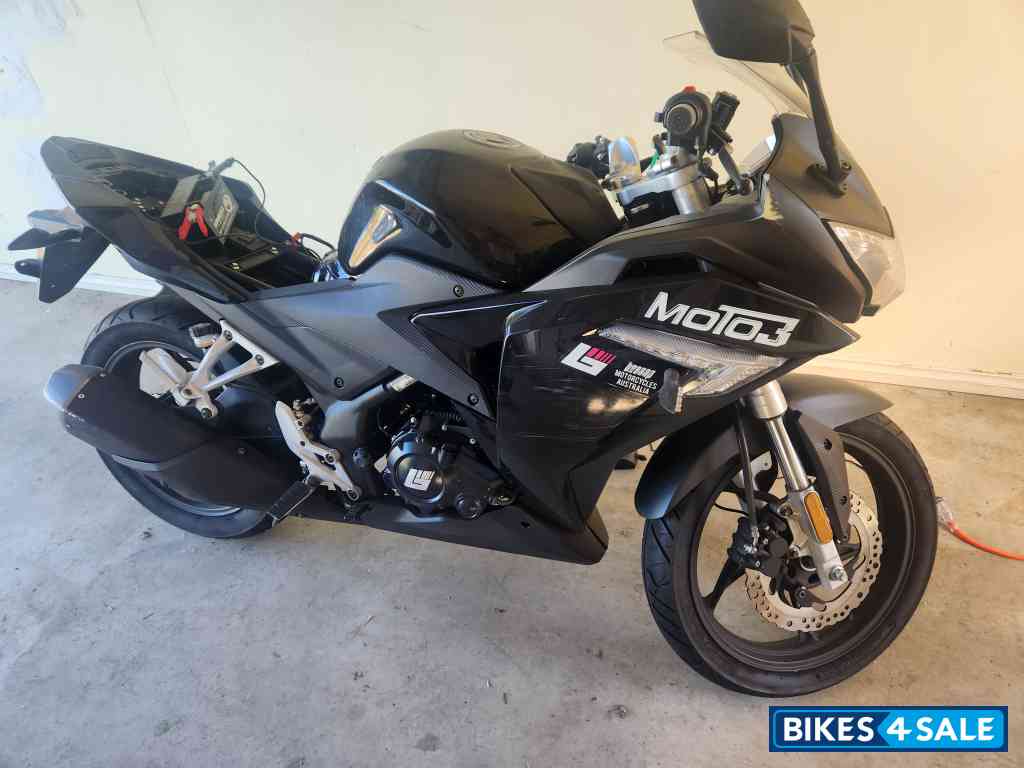 Black Braaap Moto3 Sports