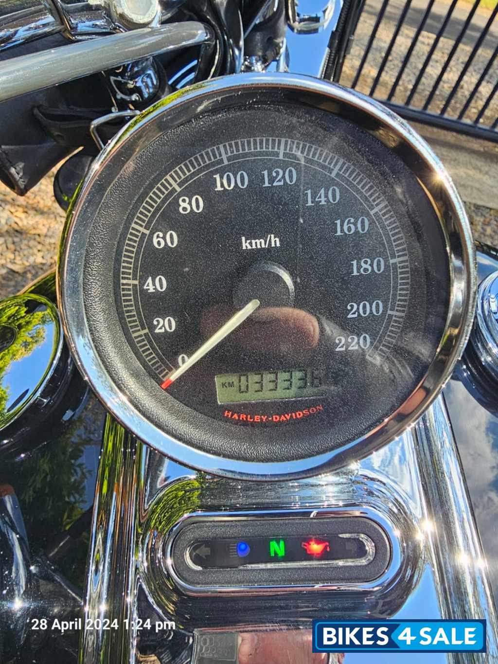 Black Harley Davidson Softail Classic Rocker C