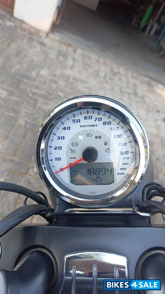 Black Victory / Polaris Hammer