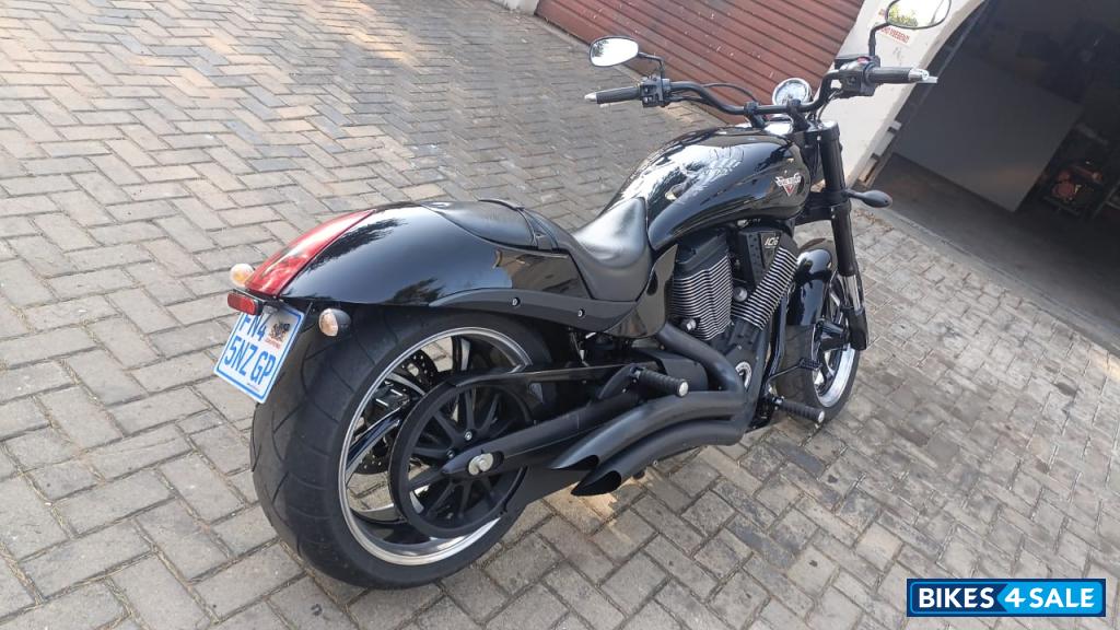 Black Victory / Polaris Hammer