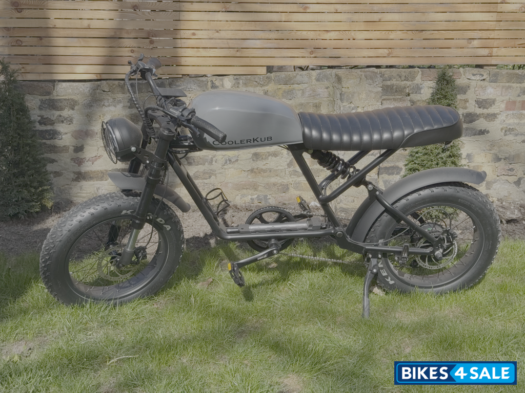 Grey Cooler Kub 750S