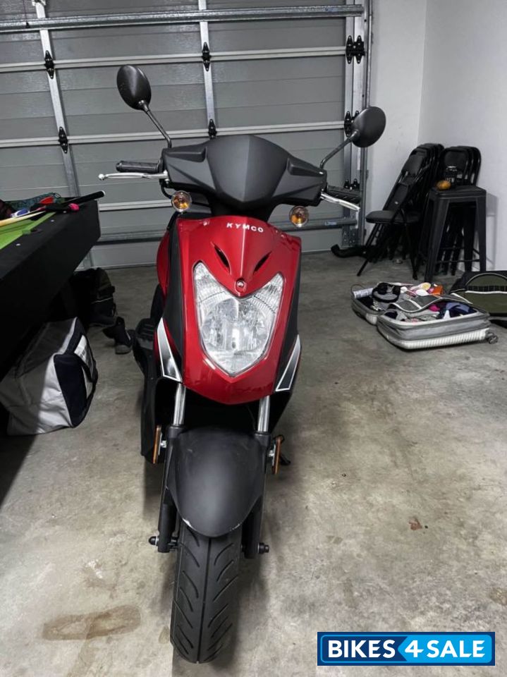 Red Kymco Agility