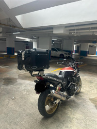 Red Honda CB400 Super 4 Spec 3