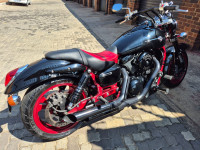 Black And Red Kawasaki Vulcan 1600 MeanStreak SE