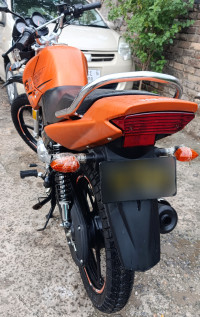 Orange Matt Yamaha YBR 125G