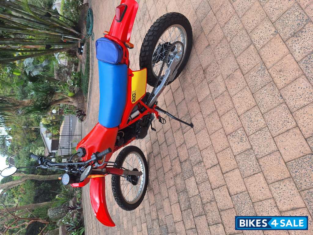 Honda XR200R