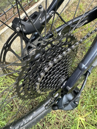 Blue Scott strike E ride  930