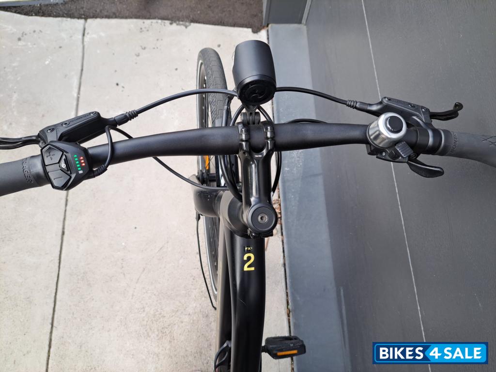 Black Trek 23 FX+ 2 STAGGER AU S BK