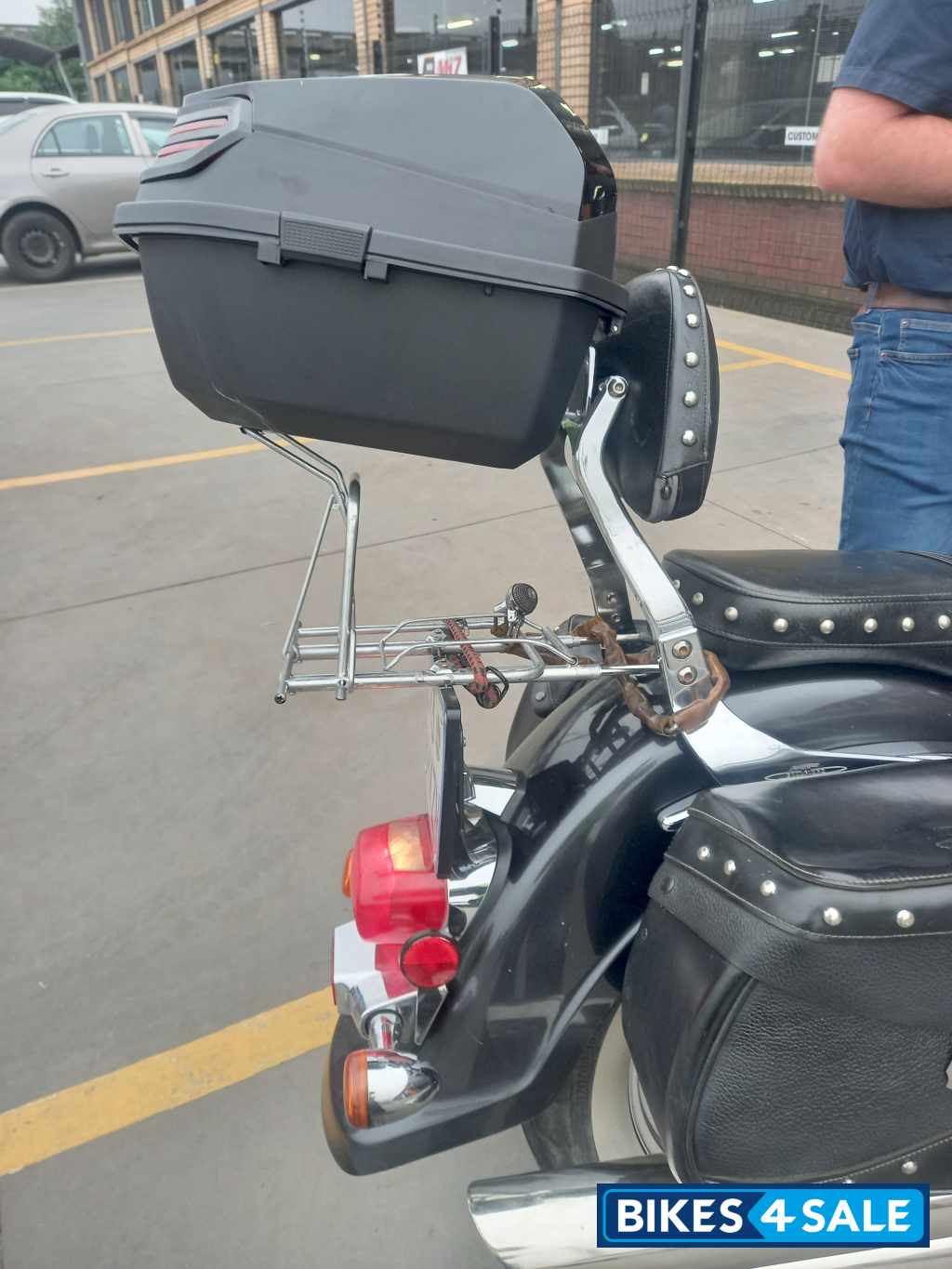 Pearl Black SUZUKI BOULEVARD C50T