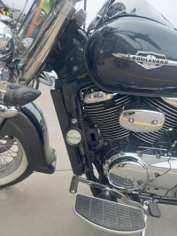 Pearl Black SUZUKI BOULEVARD C50T