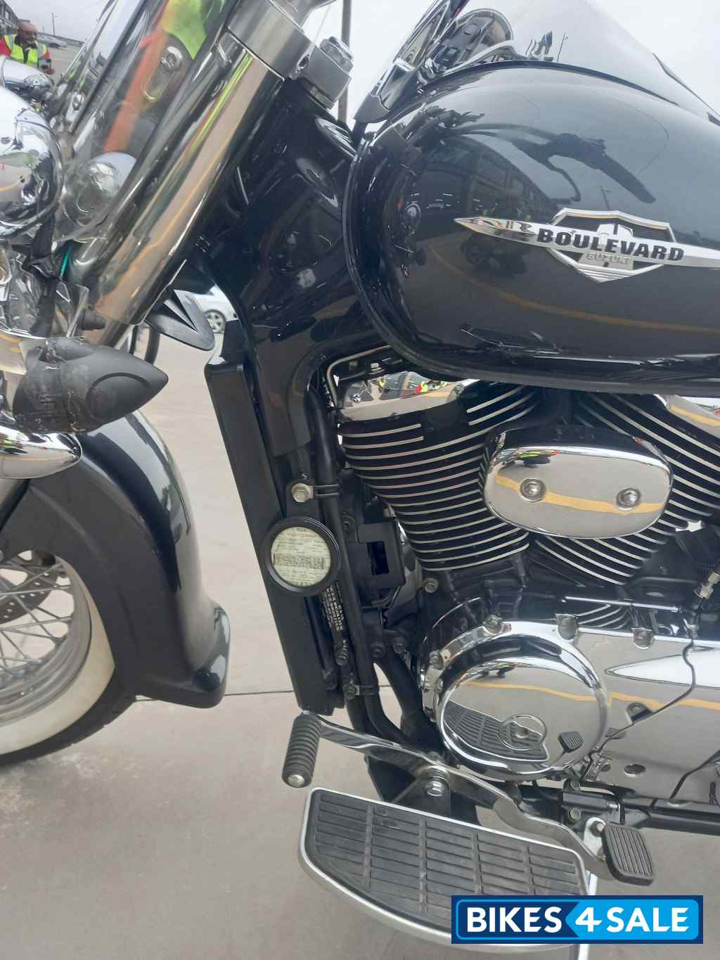 Pearl Black SUZUKI BOULEVARD C50T