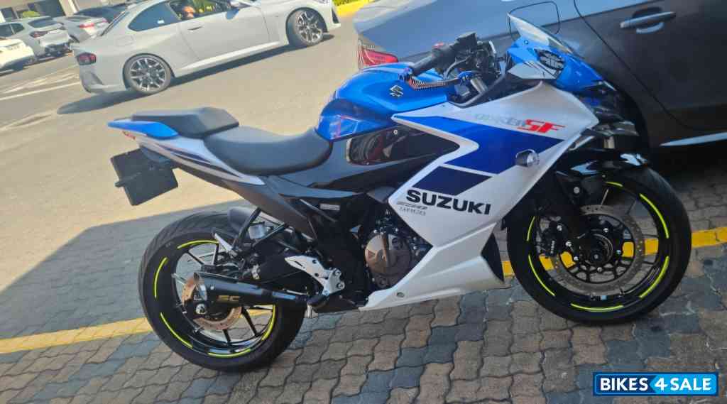 Suzuki Suzuki gixxer 250SF