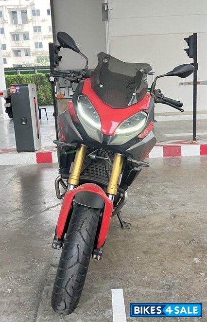 BMW F900 XR