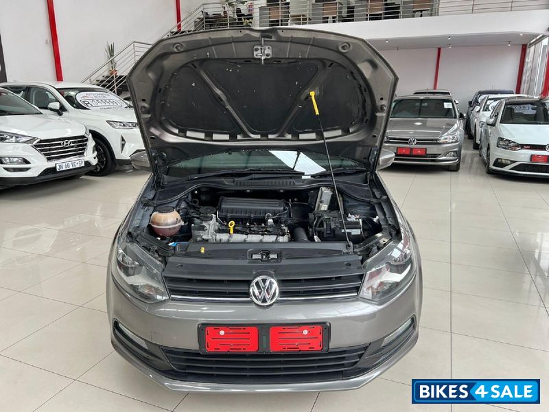 Grey Volkswagen Polo