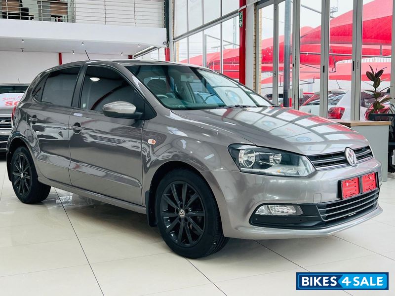 Grey Volkswagen Polo