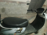 Evee Electric Scooty