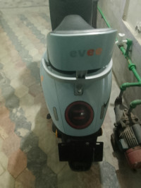 Evee Electric Scooty
