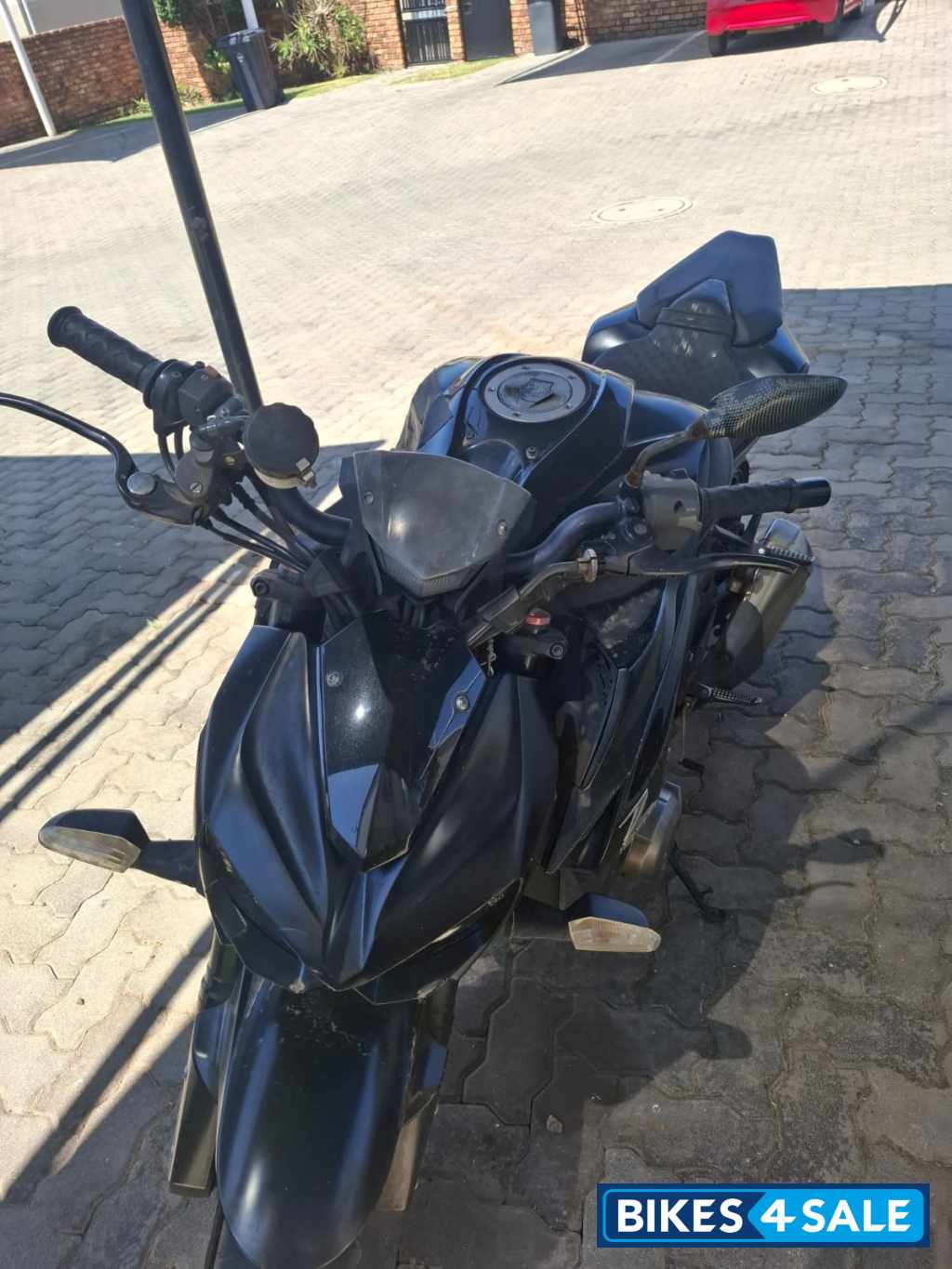 Black Kawasaki Z1000