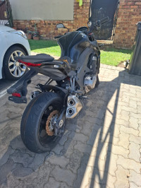 Black Kawasaki Z1000