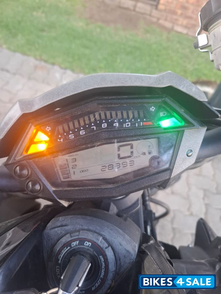 Black Kawasaki Z1000