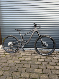 Santa Cruz Bronson 4 2024 Model