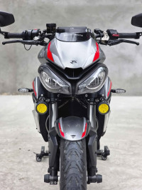 Triumph Street Triple RS