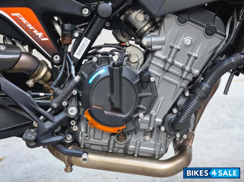 KTM Duke 790 R