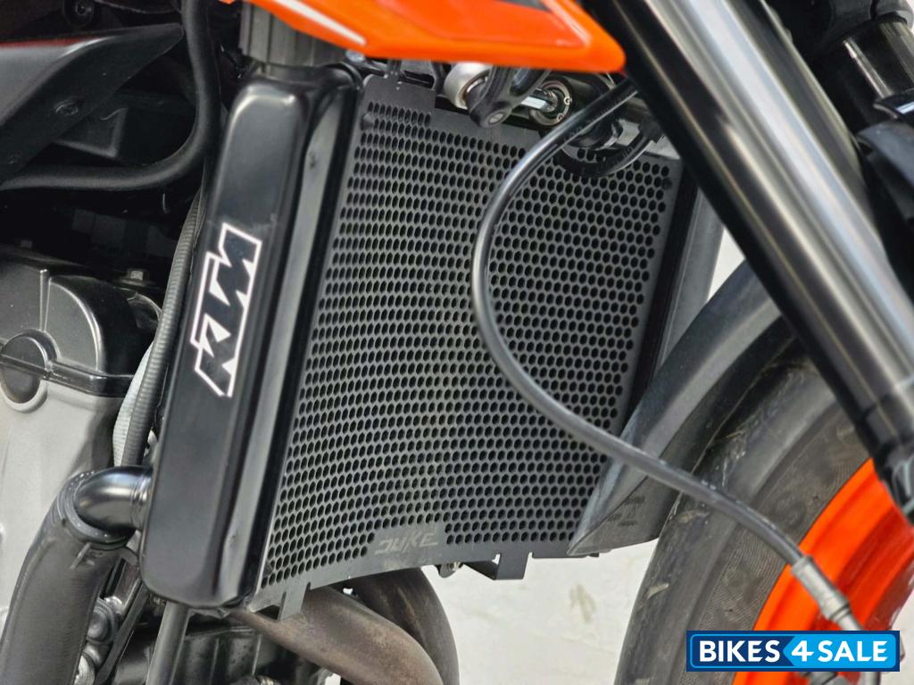 KTM Duke 790 R